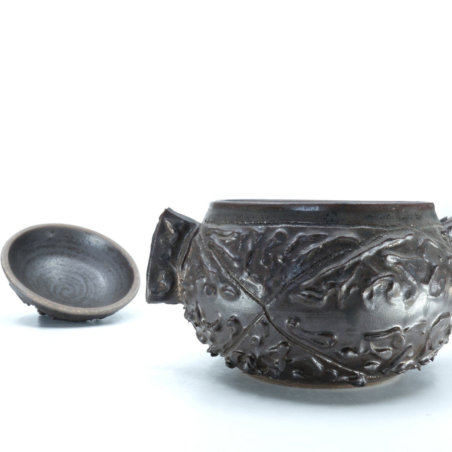 KGM121 / 圭介窯 蓋モノ / Keisuke Kiln "Lidded vessel"