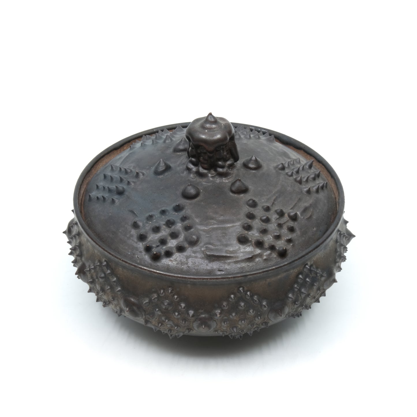 KGM122 / 圭介窯 蓋モノ / Keisuke Kiln "Lidded vessel"