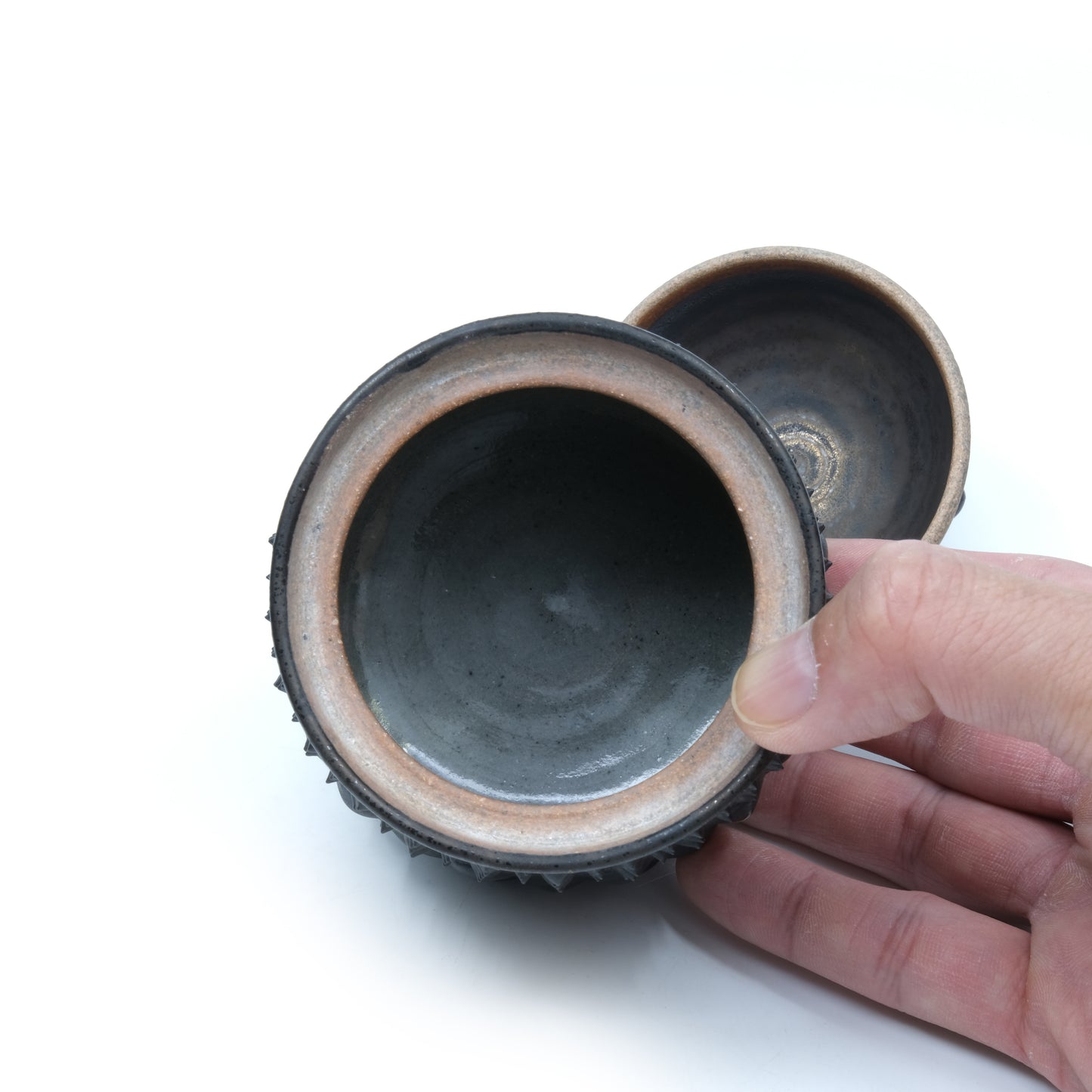 KGM124 / 圭介窯 蓋モノ / Keisuke Kiln "Lidded vessel"
