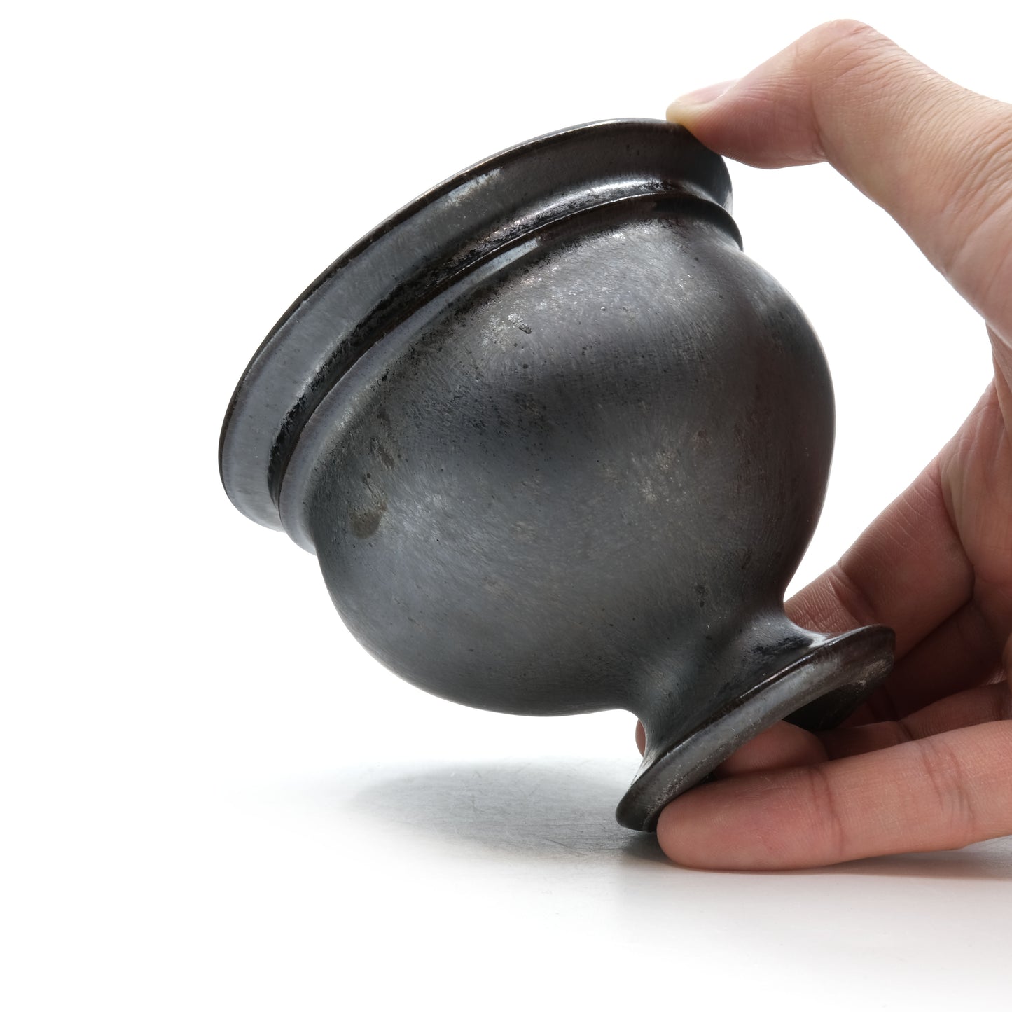 ASH16 / Tomoharu Nakagawa "Plant pot"