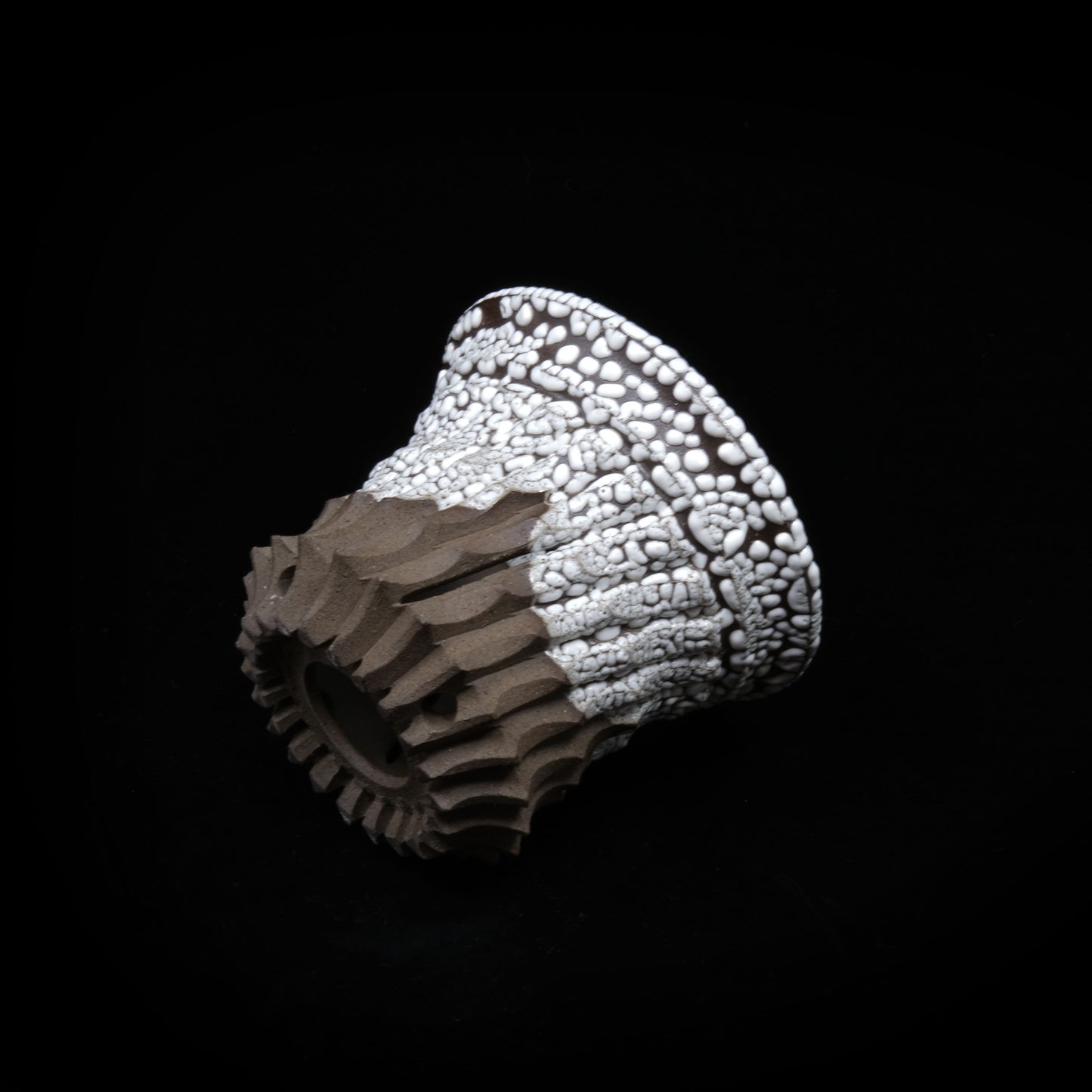 SZM45 / Atelier of Suzume 鬼姫鉢 Dark Brown