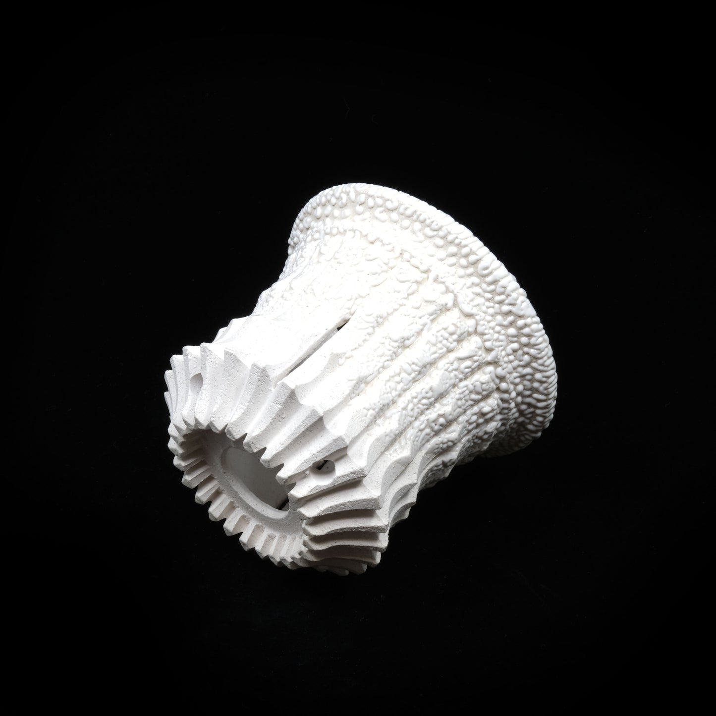 SZM47 / Atelier of Suzume 鬼姫鉢 White