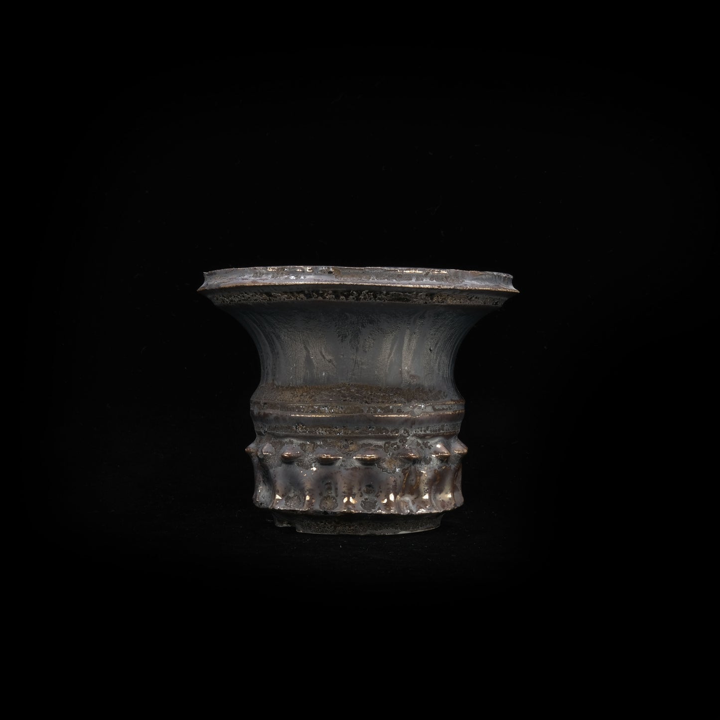 KKM127 / 草冠 -Throne-