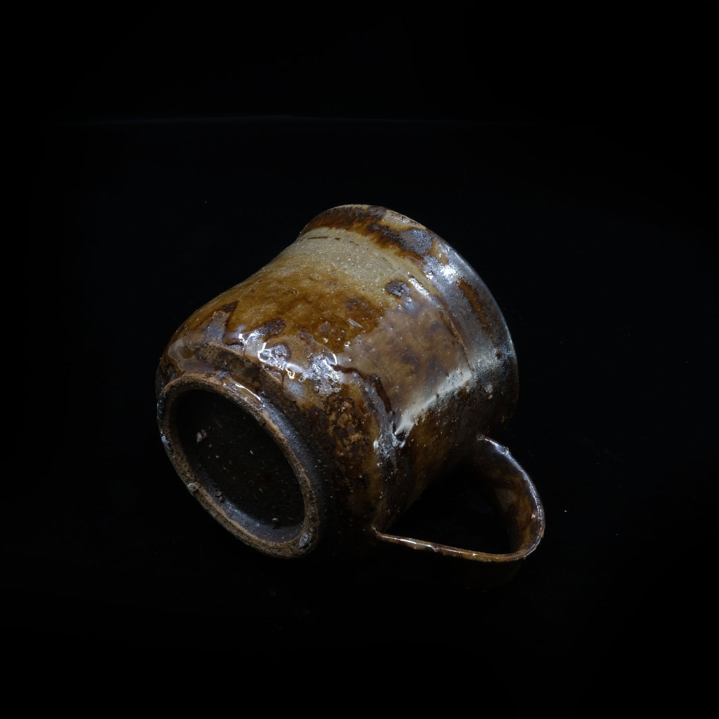 HMN71 / Shota Himeno "Chestnut Husk Ash Mug"